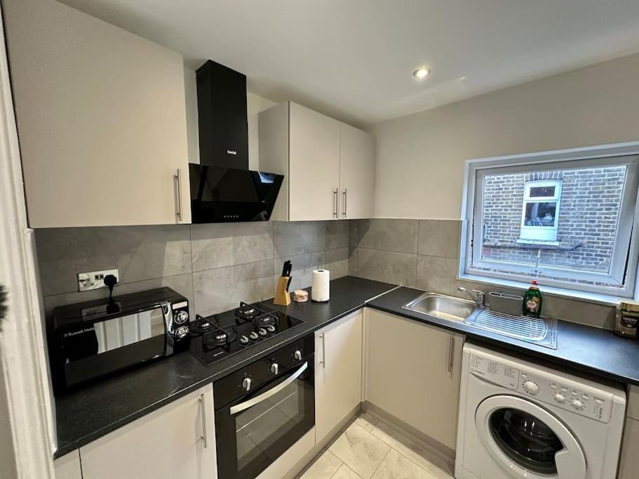 Апартаменти 3 Bed Hackney/Harringay Flat Лондон Екстер'єр фото