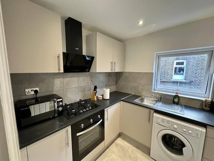 Апартаменти 3 Bed Hackney/Harringay Flat Лондон Екстер'єр фото