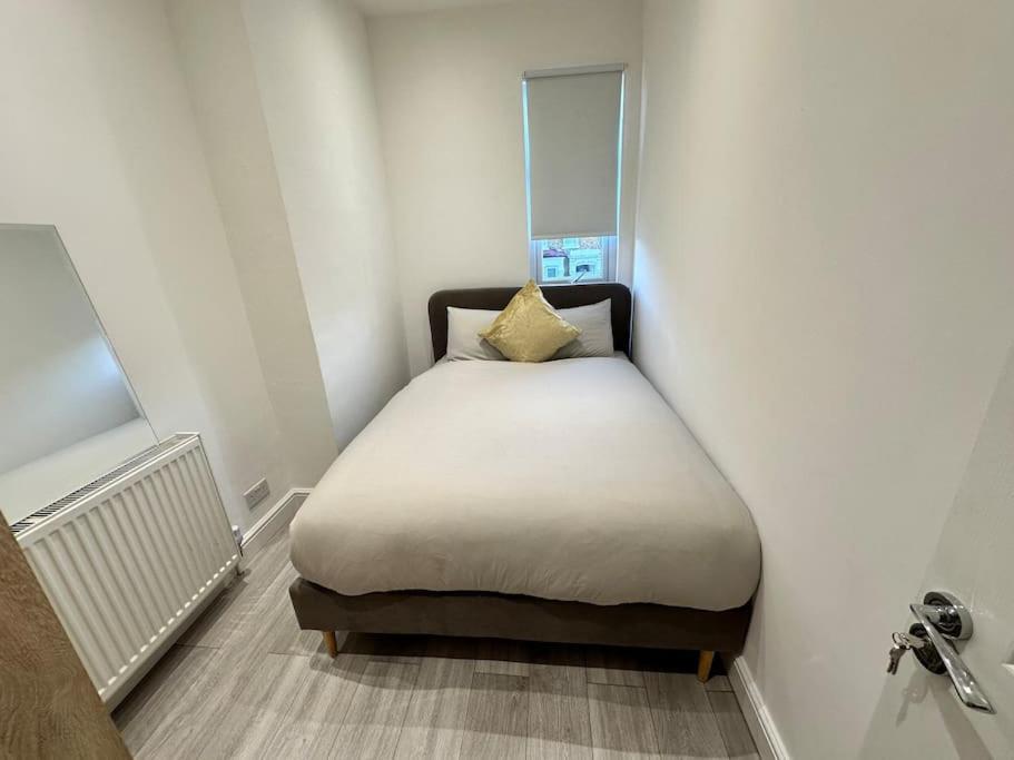 Апартаменти 3 Bed Hackney/Harringay Flat Лондон Екстер'єр фото